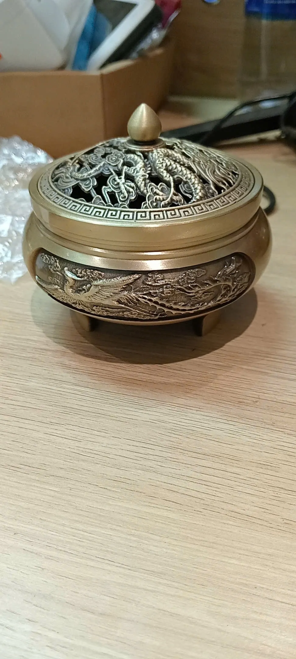 Brass Alloy Agarwood Incense Burner – Dragon Phoenix &amp; Koi Design (9.2 cm) | Vietnamese Oud Accessories